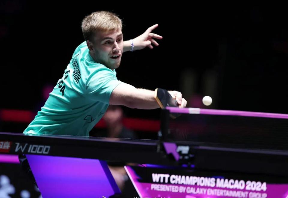 小球市像密 小球市像密