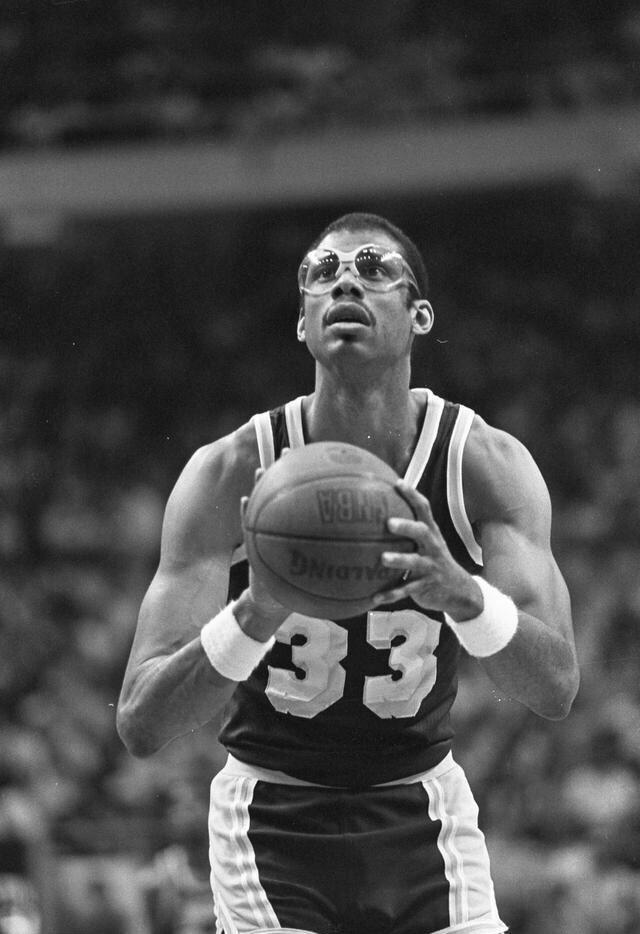 教科书般的 教科书般的